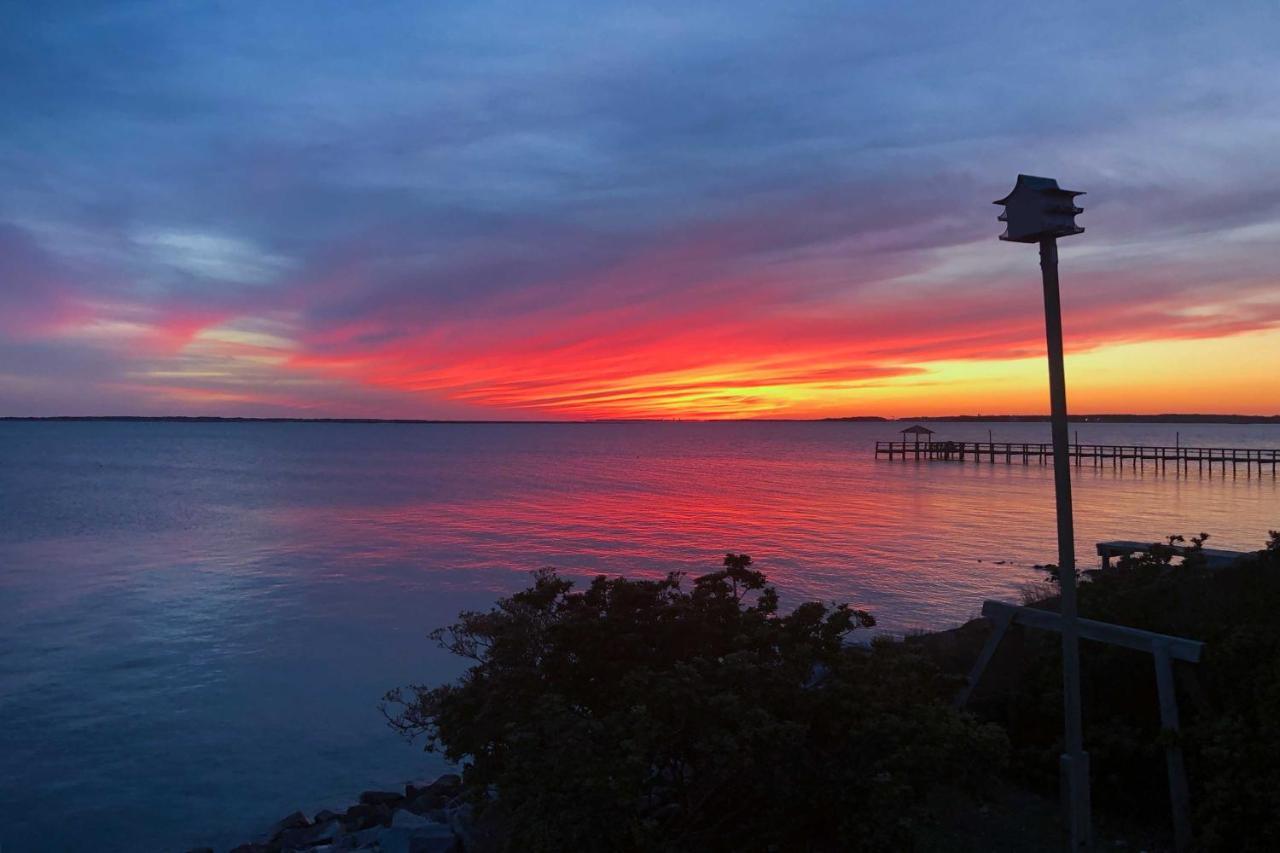 Waterfront Harkers Island Home Sunset View And Dock Esterno foto